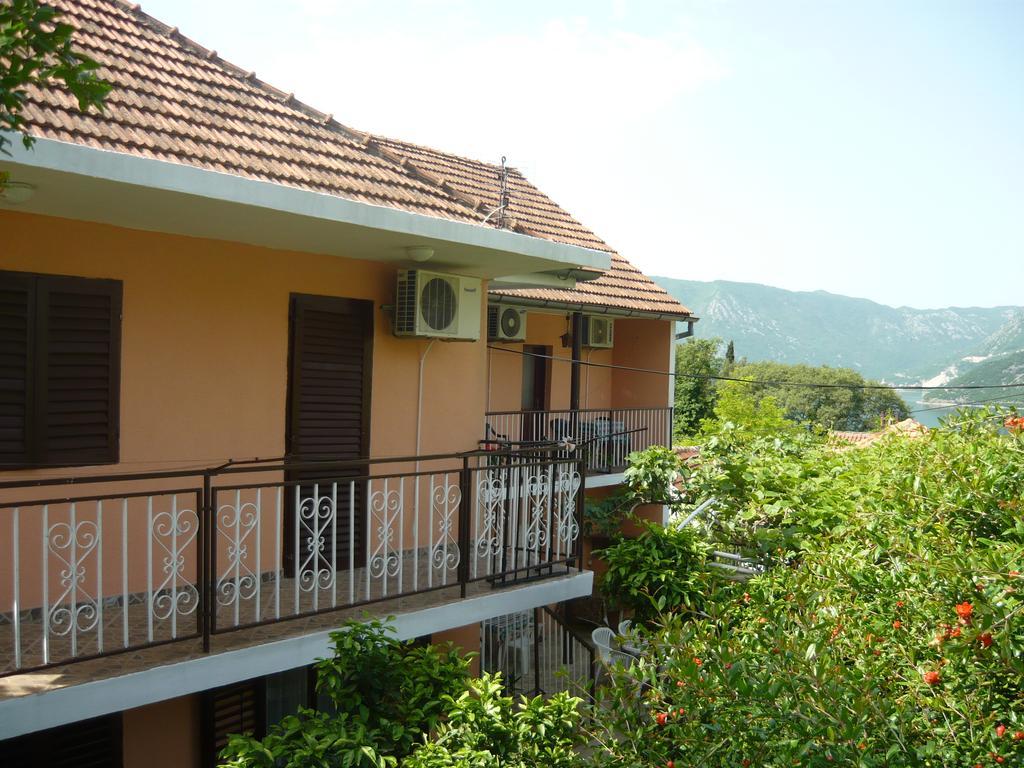 Rooms Banicevic Risan Exterior foto